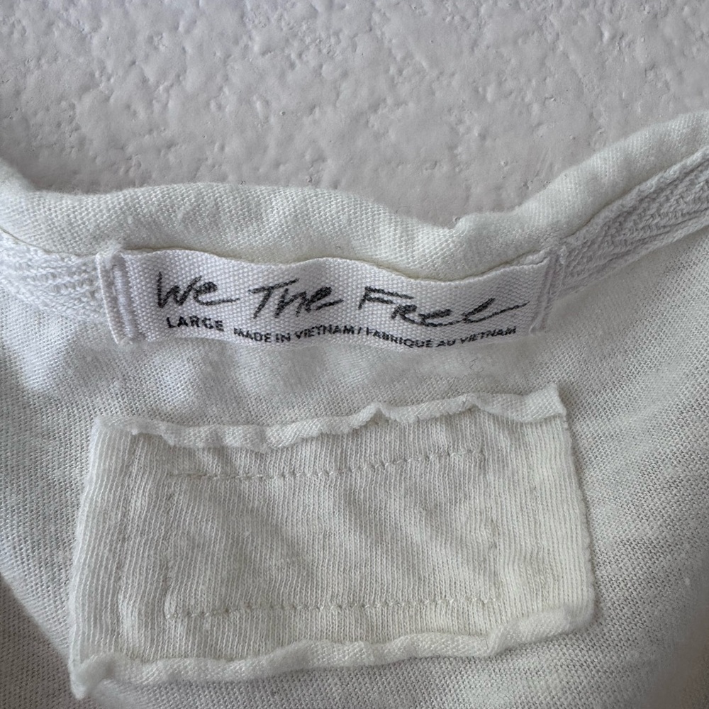We The Free Soft Cream Short Sleeve Tee Size Large Boho - Picture 2 of 3